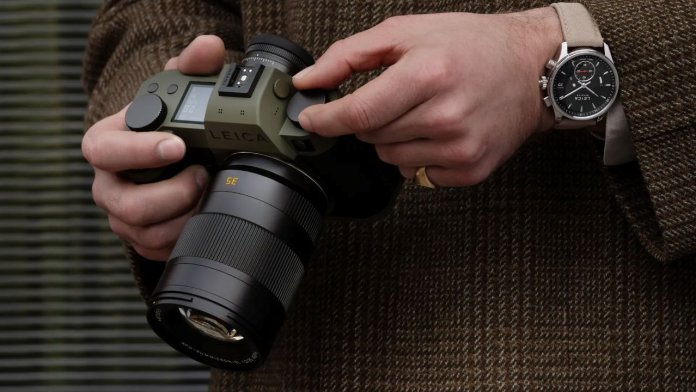 Leica SL3 Reporter - Full-Frame Sensor within a Durable Aramid Shell