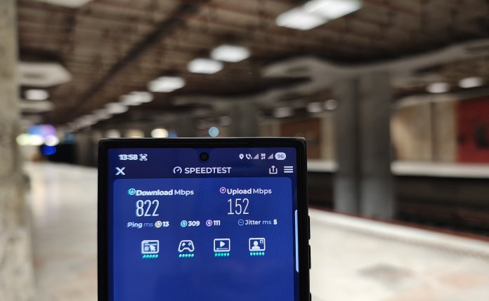 Orange introduce 5G+ în rețeaua de metrou din București: viteze de descărcare în stații