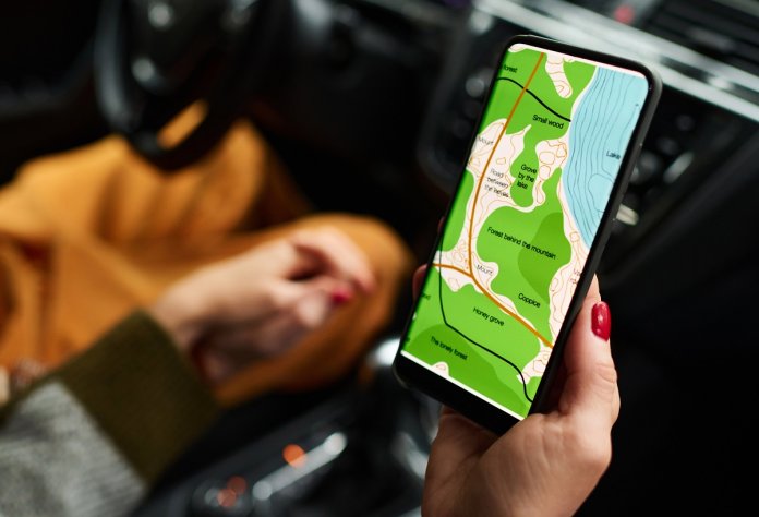 Google Maps intră într-o nouă etapă: inteligența artificială revoluționează modul în care ne orientăm.