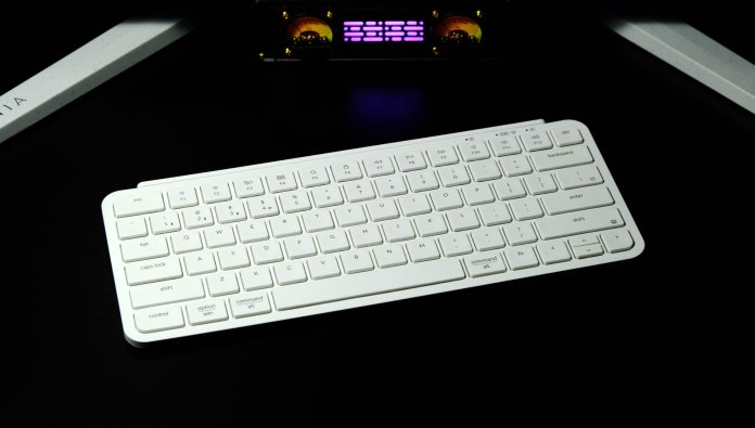 Recenzia Keychron B1 Pro: minimalism inteligent pentru biroul și geanta modernă
