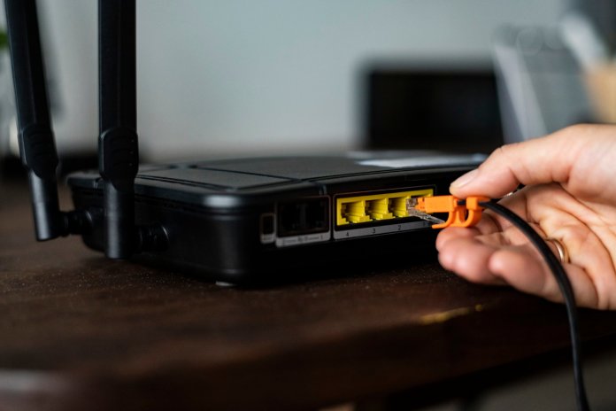 Boom rural: conexiunile de internet se dezvoltă de șase ori mai repede