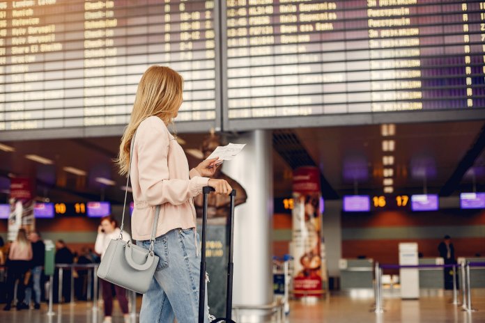 Incidentul neobișnuit experimentat de o britanică într-un aeroport din România