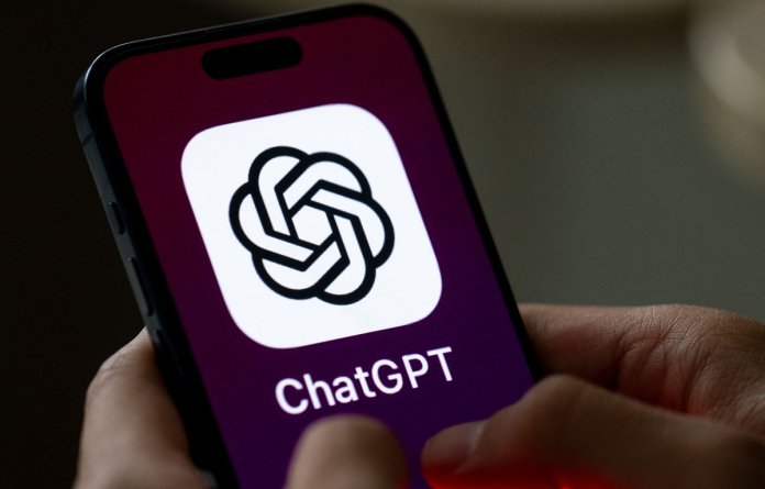 OpenAI introduce ChatGPT pentru tineri, un chatbot destinat educației. Ce caracteristici sunt disponibile?